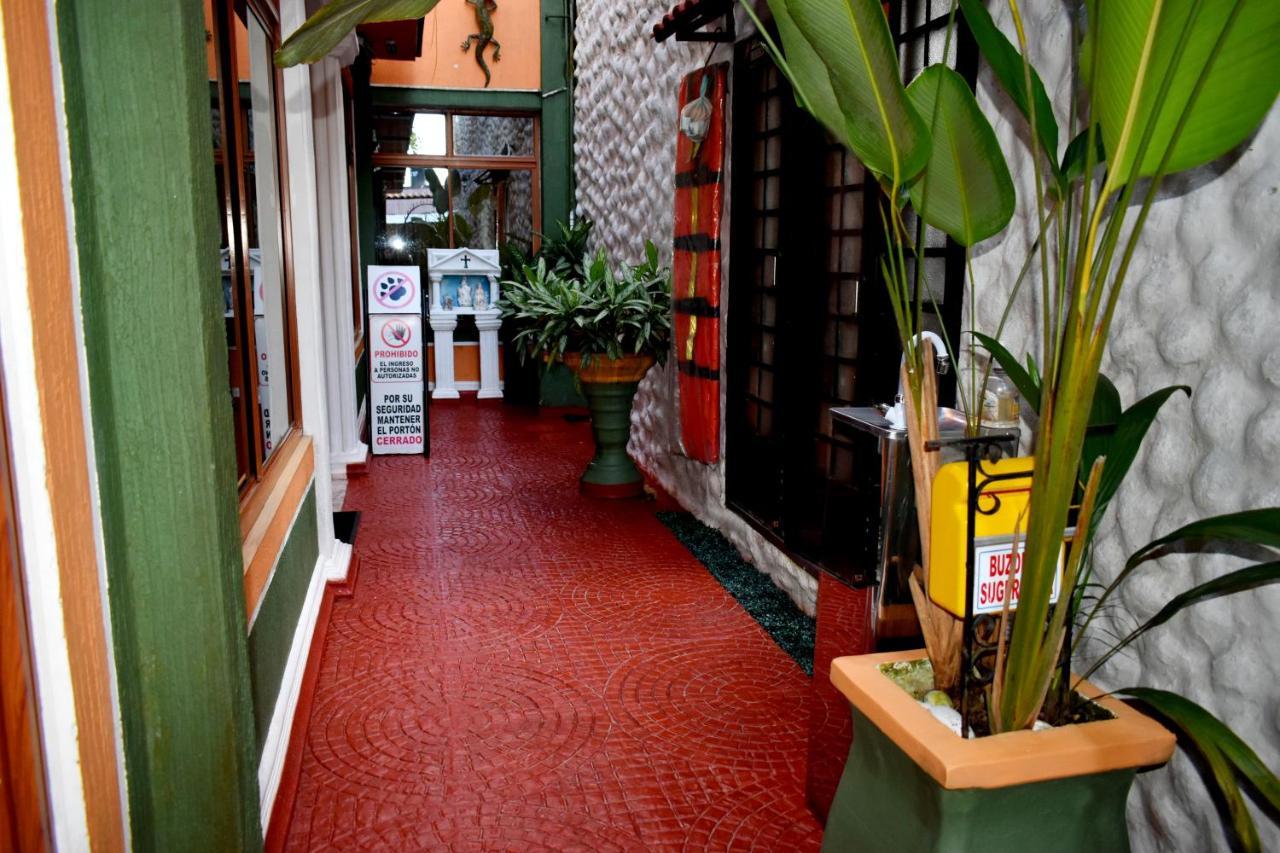 Apartahotel Tierras Amazonicas レティシア エクステリア 写真